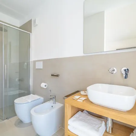 Nuova -luxury & Apartment- *