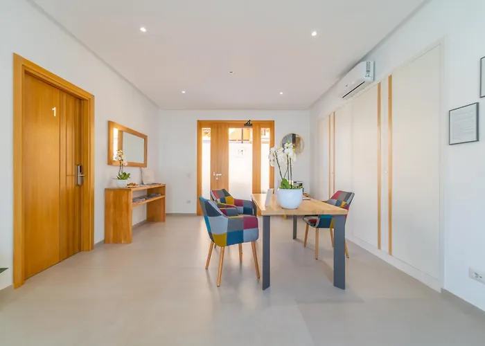 Nuova -luxury & Apartment- *
