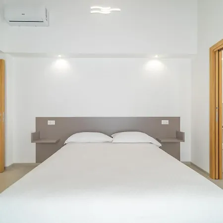 Nuova -luxury & Apartment- Apartment Olbia