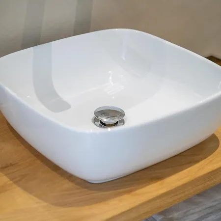 Nuova -luxury & Apartment-